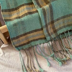 Hand woven Italian cashmere scarf 
12 inches by 5 feet very soft